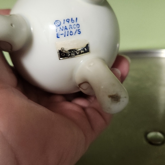 Final Price/1961 Inarco Footed Egg Vase Rose's and Gold Trim - Picture 5 of 6